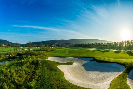 國務(wù)院：13部委按職責(zé)分工，12月底前北方清潔取暖率達(dá)70%